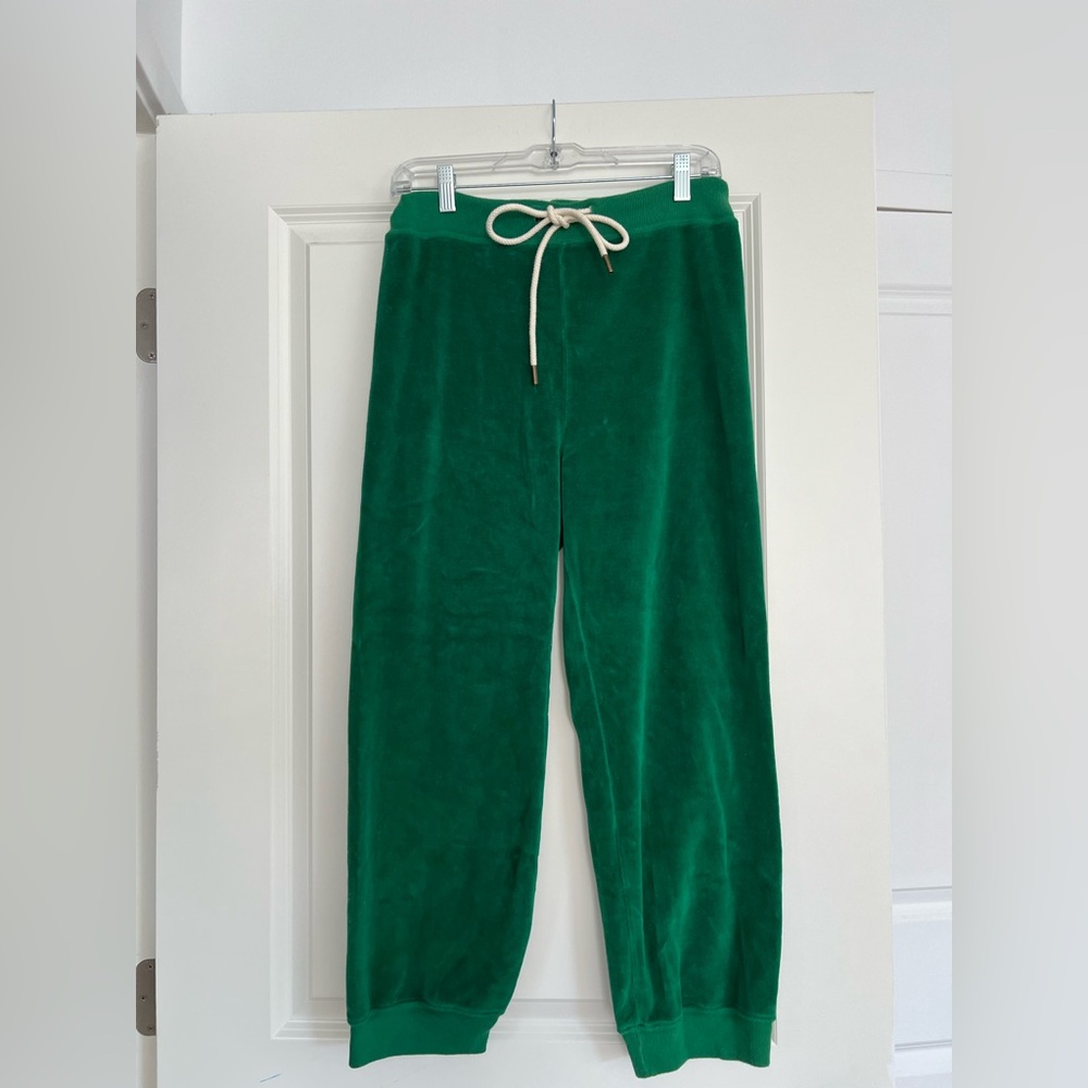 THE GREAT. Emerald Green Lounge Pants